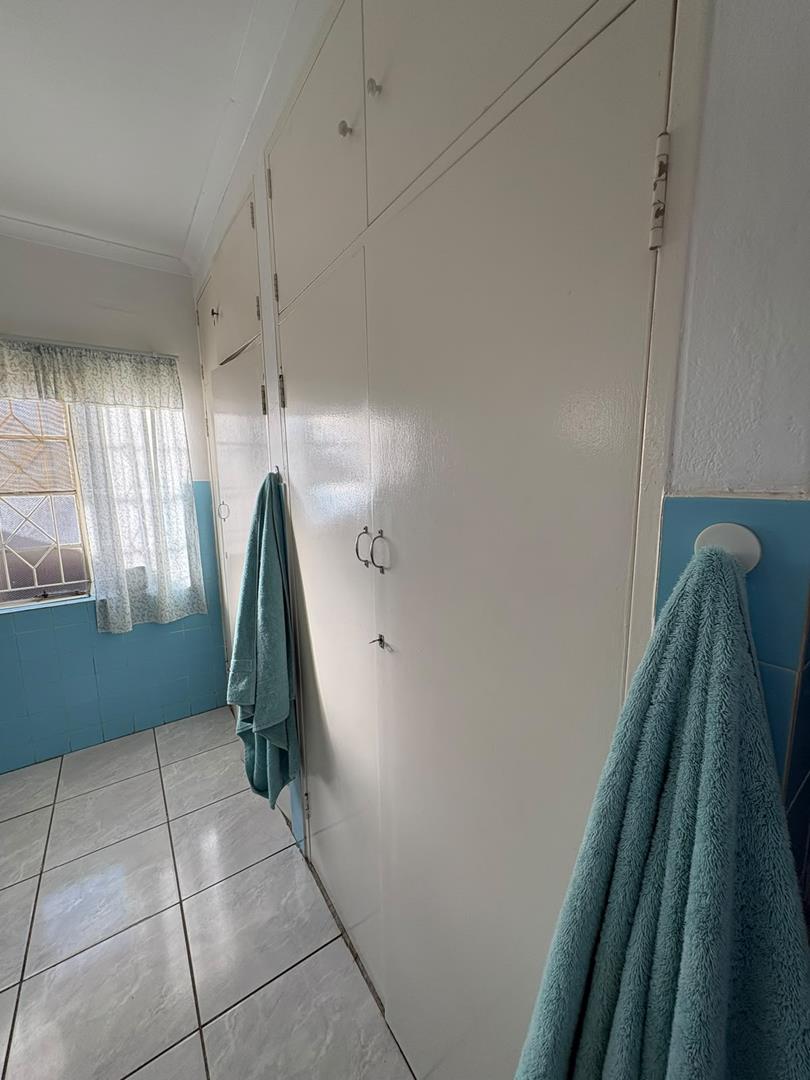 4 Bedroom Property for Sale in Heilbron Free State